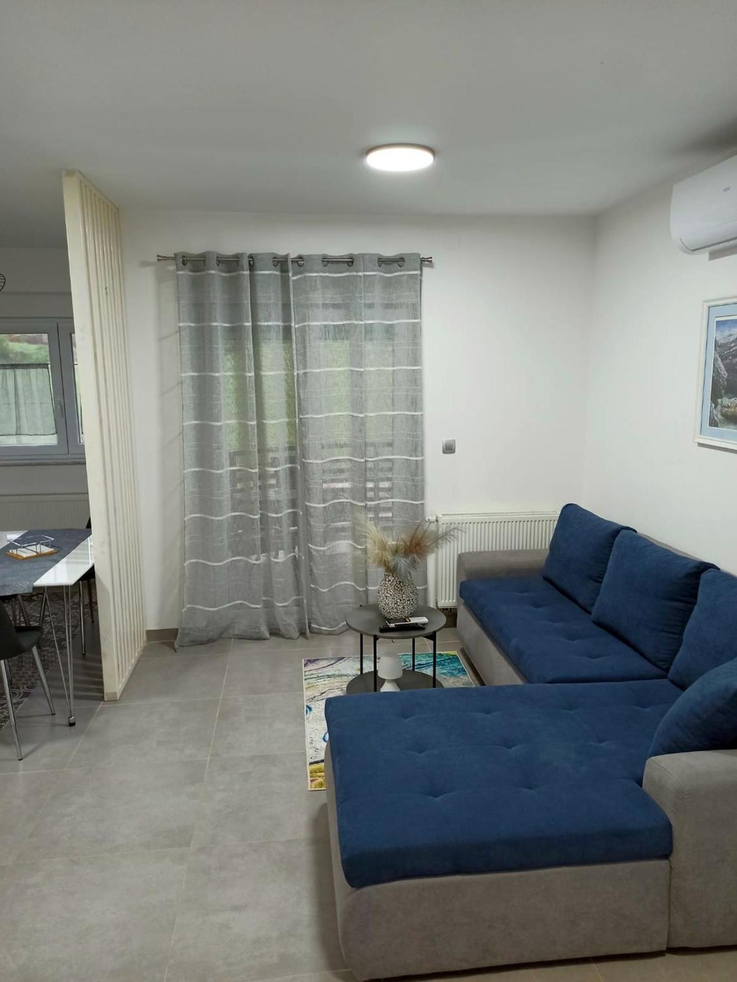 Apartmani Leptir 라코비카 외부 사진